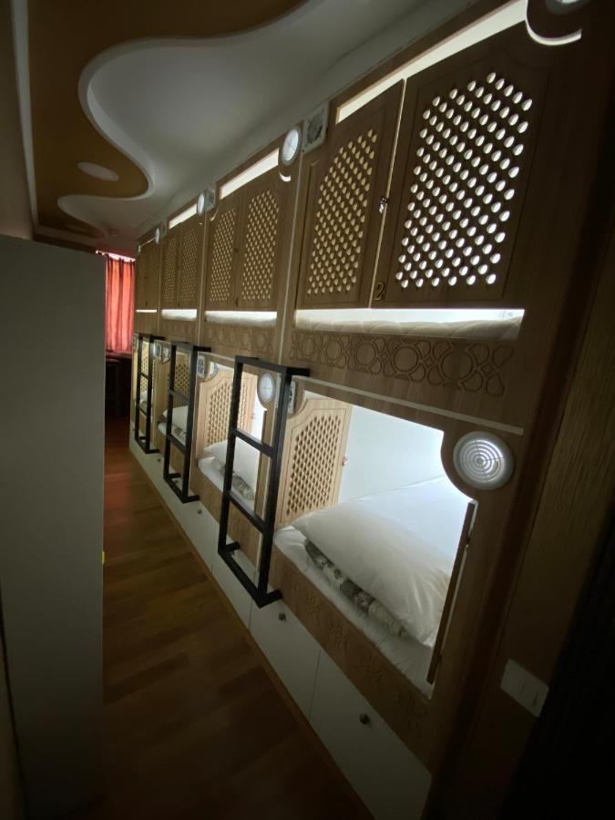Budget Hotel And Hostel Tasken Kültér fotó