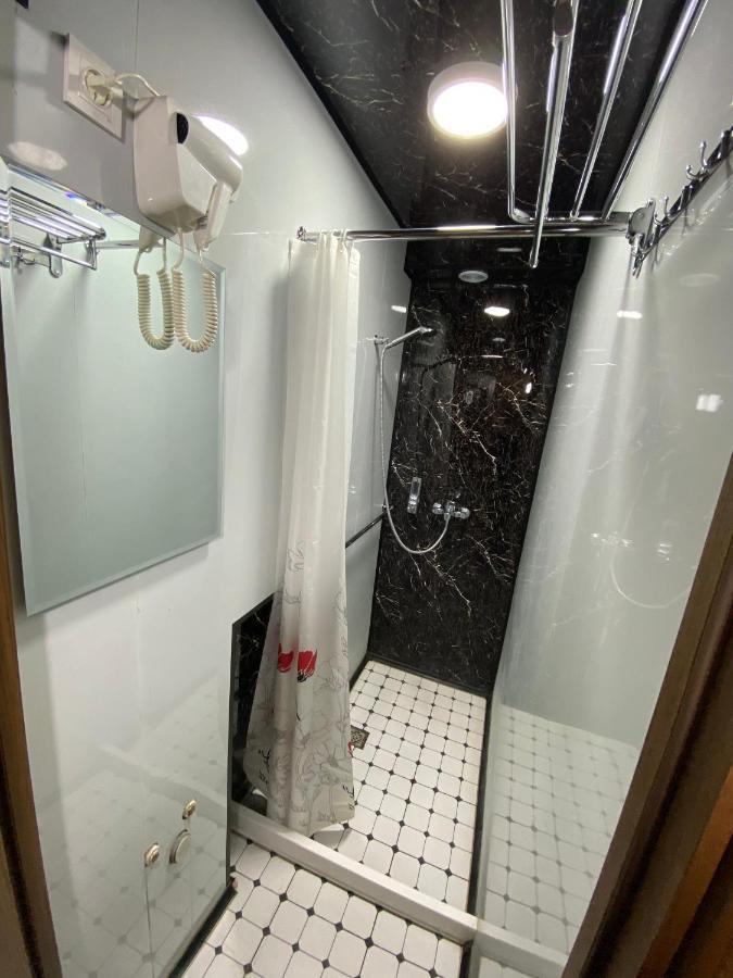 Budget Hotel And Hostel Tasken Kültér fotó
